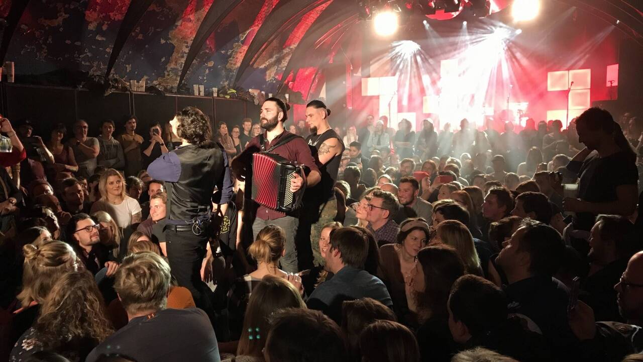 Am Ende des Rausches ein Bad in der Menge : Granada im Salzburger Rockhouse.  
