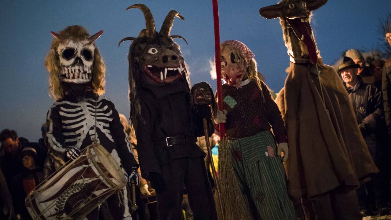 Am Donnerstagabend war die Wilde Jagd vom Unterberg wieder unterwegs – heuer in Anif. 