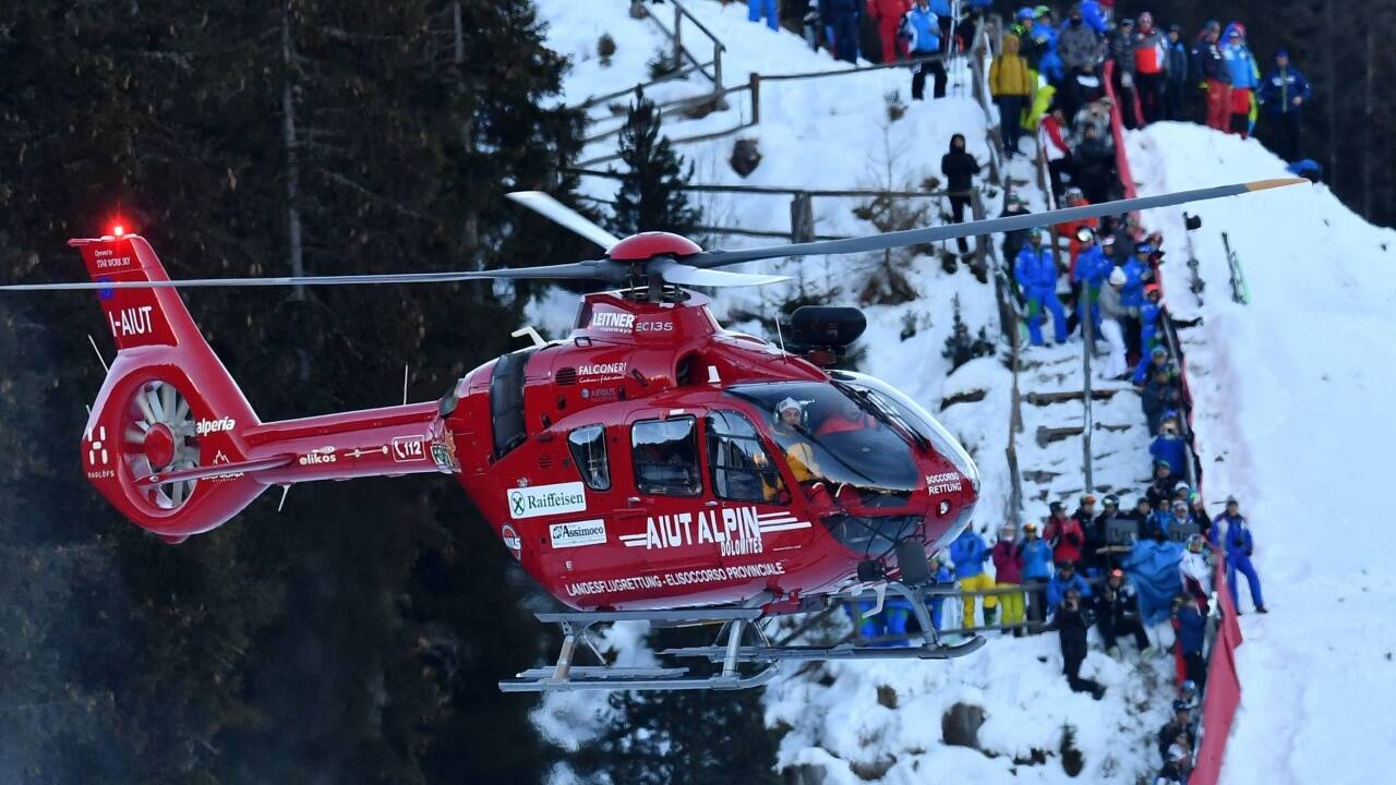 Schwerer Sturz des Schweizers Marc Gisin. 