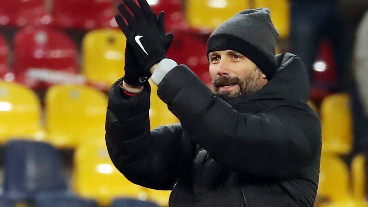 Ein Mann für alle Jahreszeiten: Auch in winterlicher Adjustierung lässt Marco Rose (fast) keinen deutschen Bundesligisten kalt.  