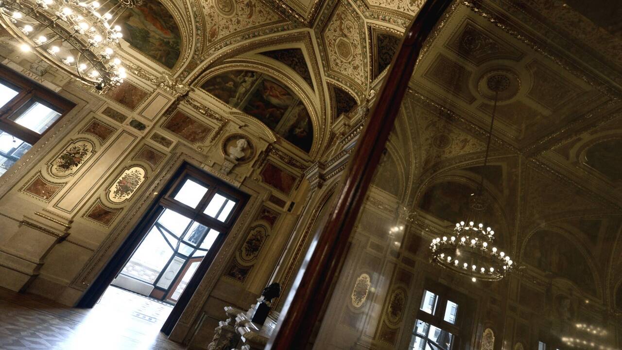 Restaurierte Prunkräume der Wiener Staatsoper 