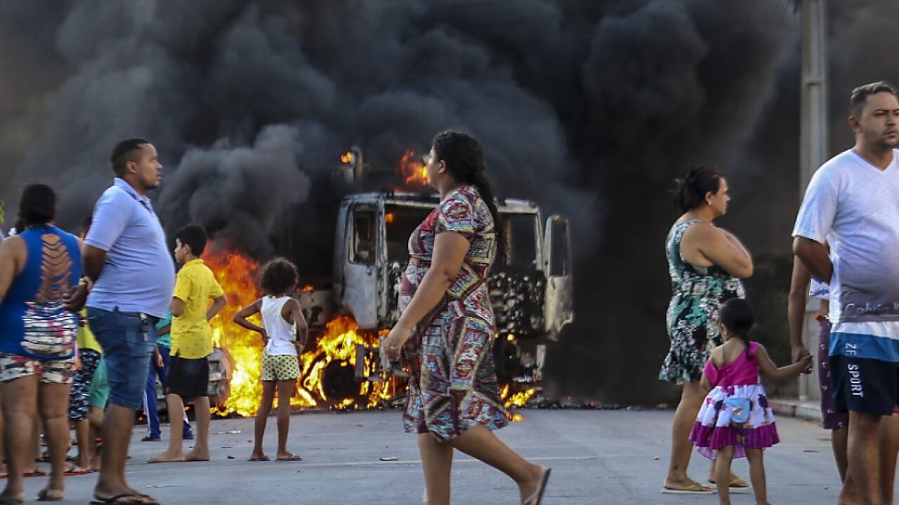 Die Bandenkriminalität ist in Brasilien ein großes Problem  Die Bandenkriminalität ist in Brasilien ein großes Problem