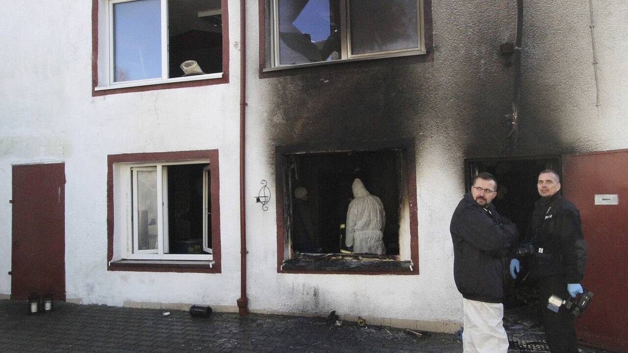 Ermittler der Polizei am Unglücksort in Koszalin. 