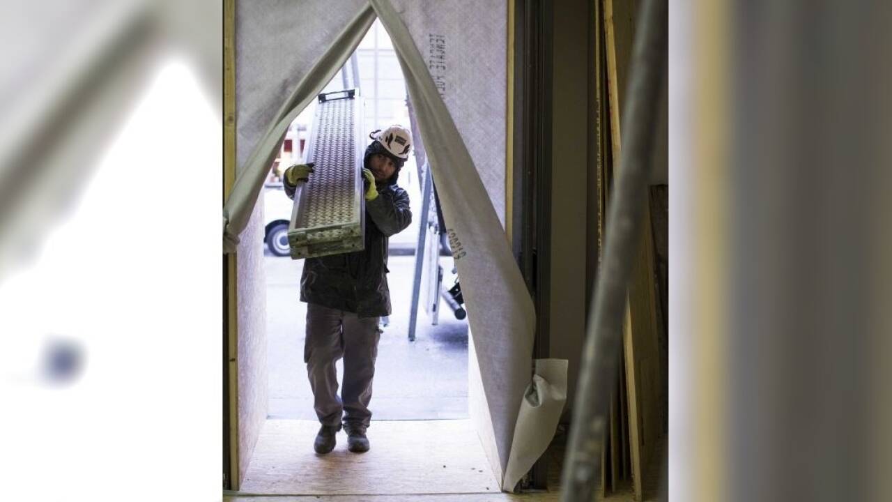 Bilder von der Baustelle. Bilder von der Baustelle.