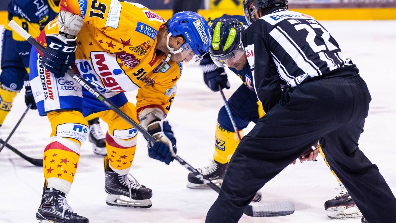 Die Zeller Eisbären verloren bei Meister Asiago und verpassten den Einzug ins Österreich-Finale. Die Zeller Eisbären verloren bei Meister Asiago und verpassten den Einzug ins Österreich-Finale.