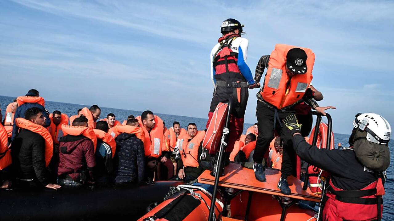 Flüchtlingsrat kritisiert Kriminalisierung von Seenotrettern 