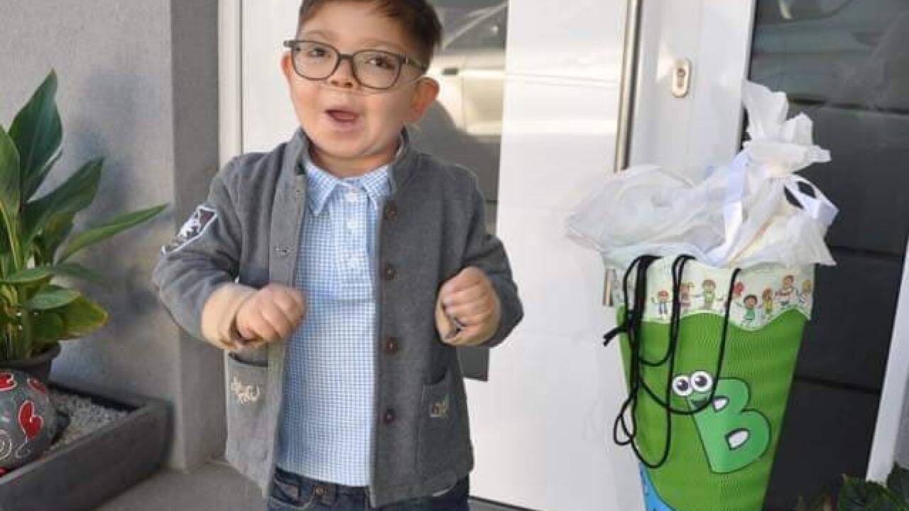 Nico Steinbichler hier an seinem ersten Schultag. 