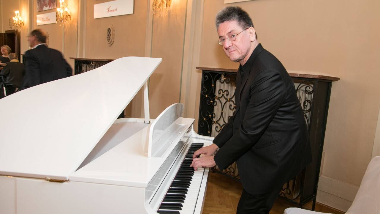 Wolfgang Brunner, Mozartexperte. 
