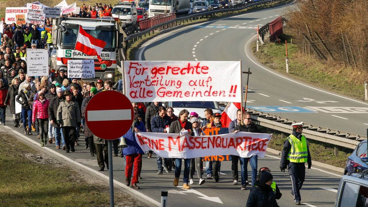 Im Februar 2016 wurde gegen das Asylquartier protestiert. 