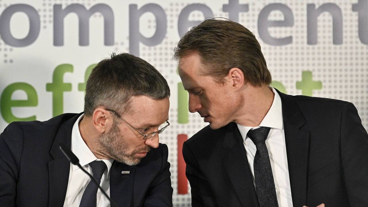 Innenminister Herbert Kickl (FPÖ) und der Leiter der Sektion V, Peter Webinger. 