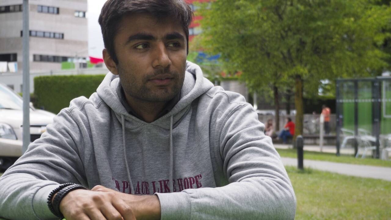 Von der Lehre bzw. der Schule in die Abschiebung: Ali Wajid... 