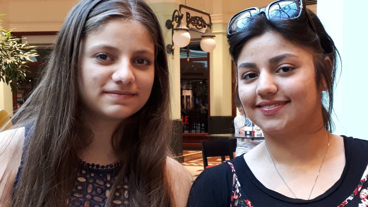 ...Ranya und Rose. 