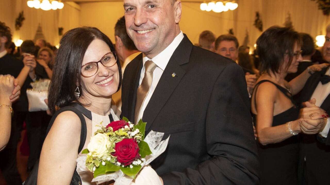 Der Walser Bürgermeister Joachim Maislinger mit Gattin Marianne. 