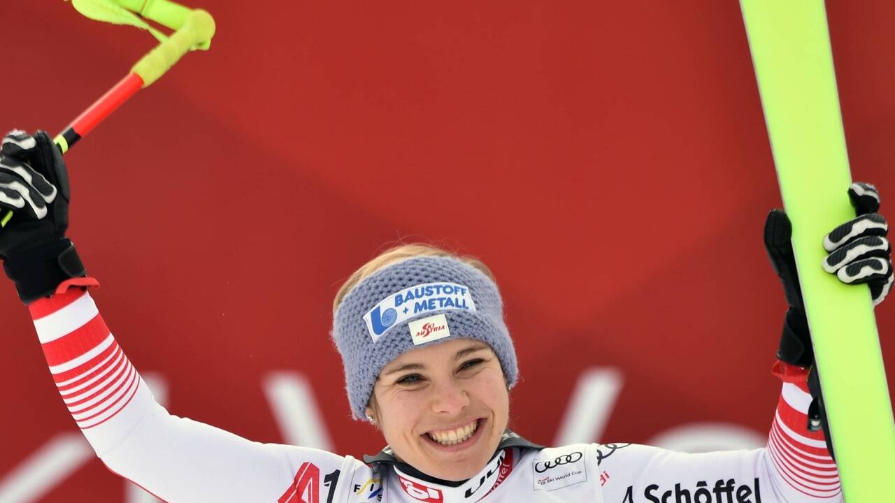 Erster Sieg im Super G für Nicole Schmidhofer.  