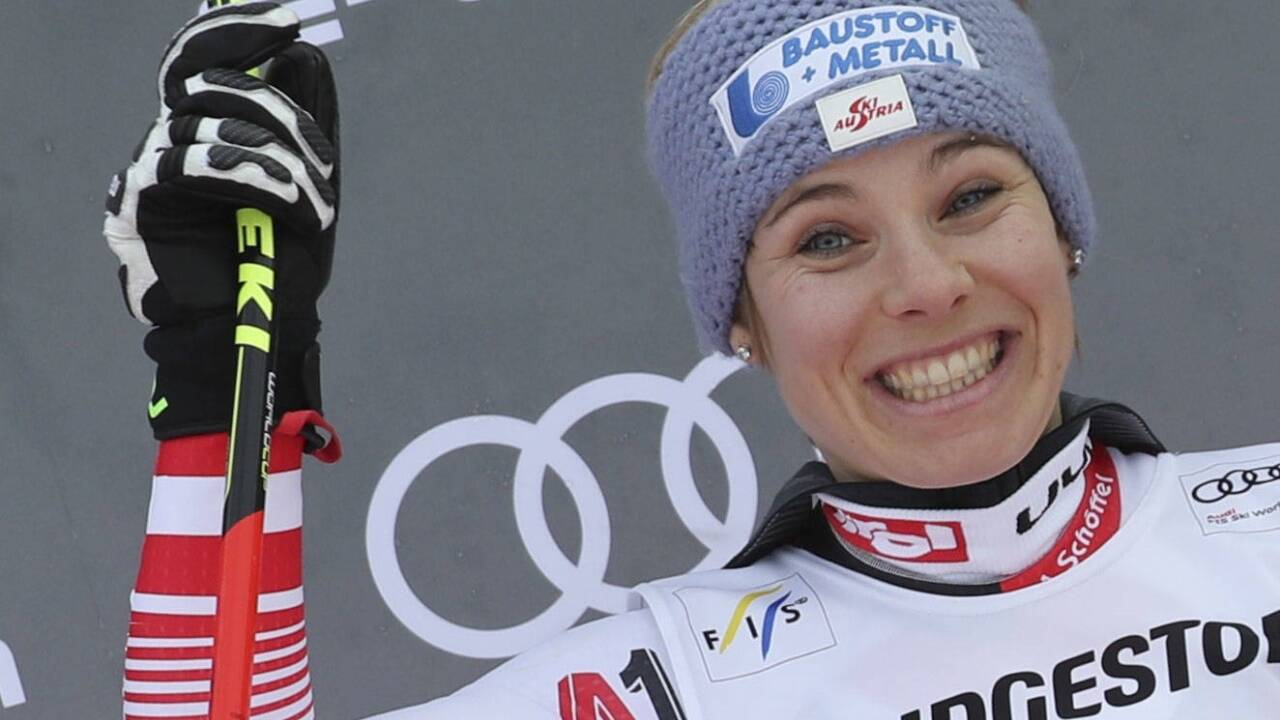 Erster Sieg im Super G für Nicole Schmidhofer.  