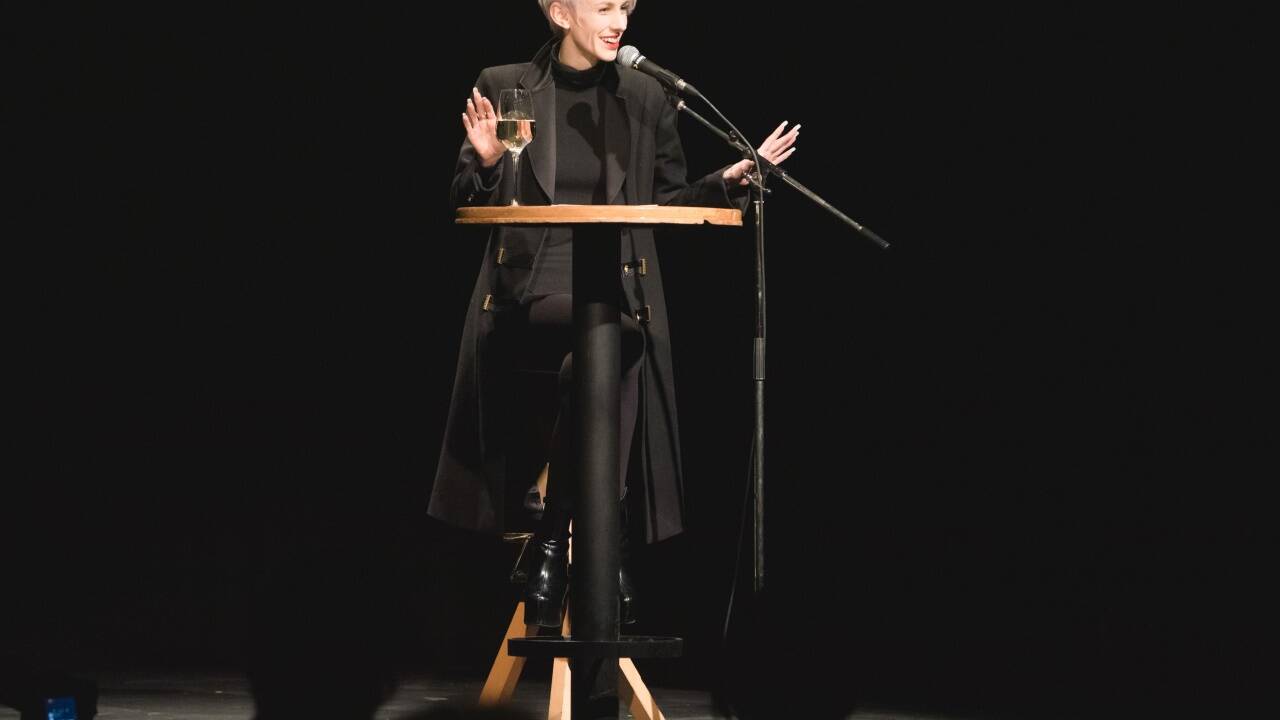  Im neuen Konzept haben auch Lisa Eckharts sarkastische Blicke auf den Geniekult Platz. 