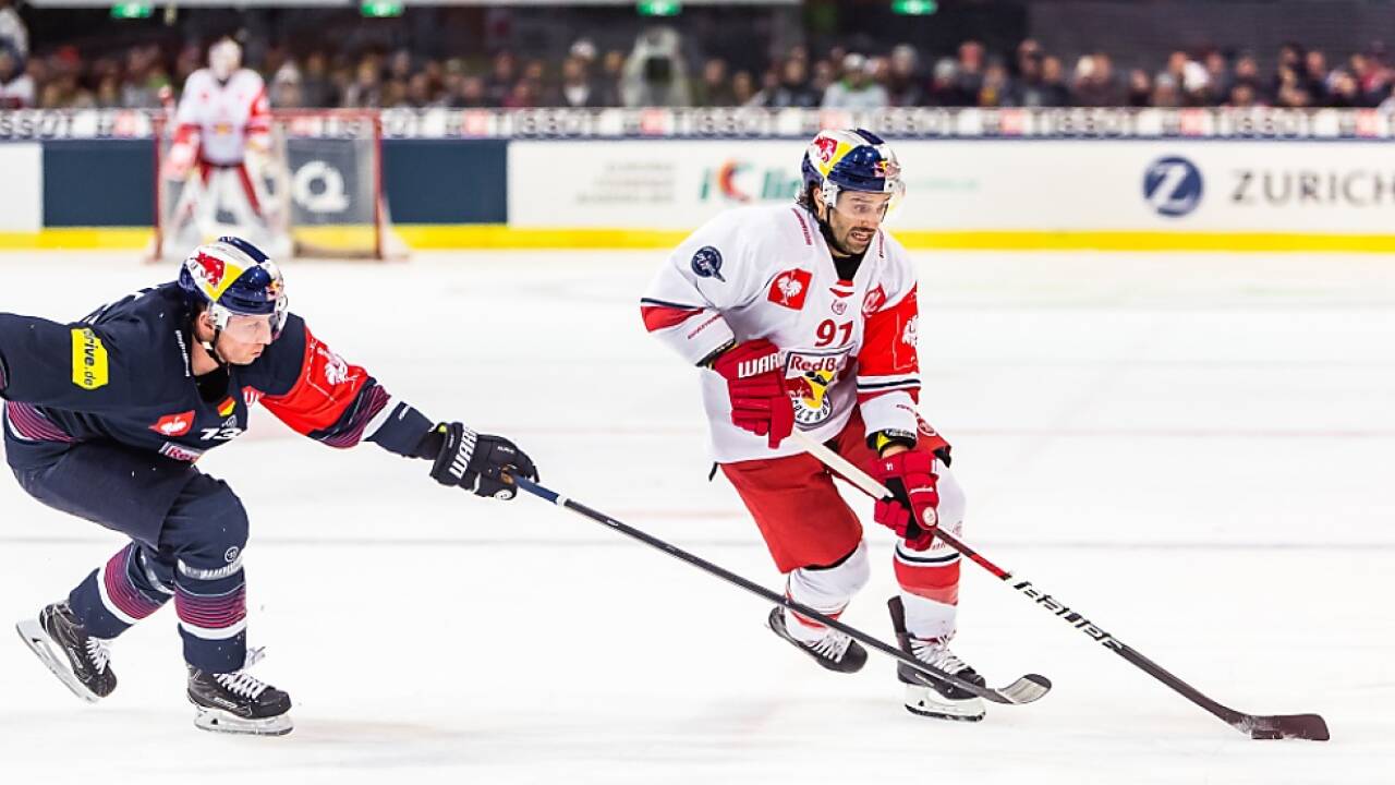 In der Champions-Hockey-League hatte Red Bull München im Stallduell gegen die Salzburger Eisbullen das glücklichere Ende. In der Eishallen-Frage könnte Salzburg bald gleichziehen - wenn alle Akteure an einem Strang ziehen.  