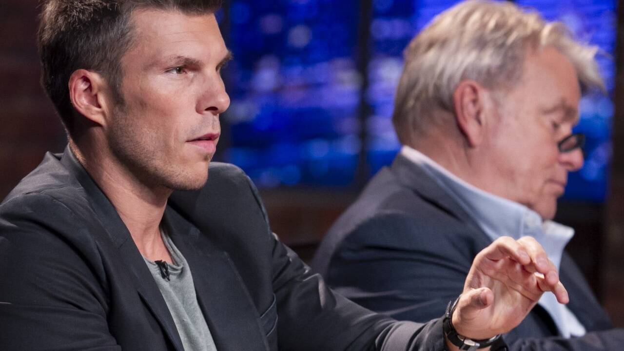 Der 36-Jährige in der Puls-4-Show „2 Minuten, 2 Millionen“. 