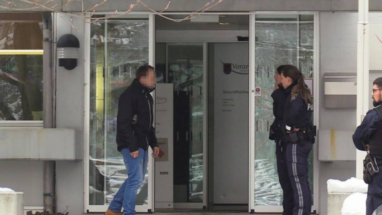 Tödliche Attacke auf der BH in Dornbirn 