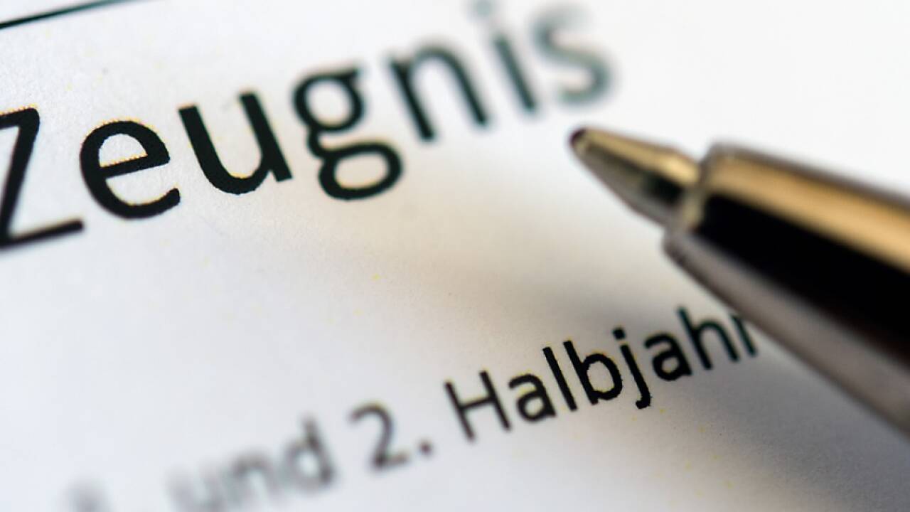 Bei den Schülern stand "IGGÖ" statt "Islam" im Zeugnis Bei den Schülern stand 'IGGÖ' statt 'Islam' im Zeugnis