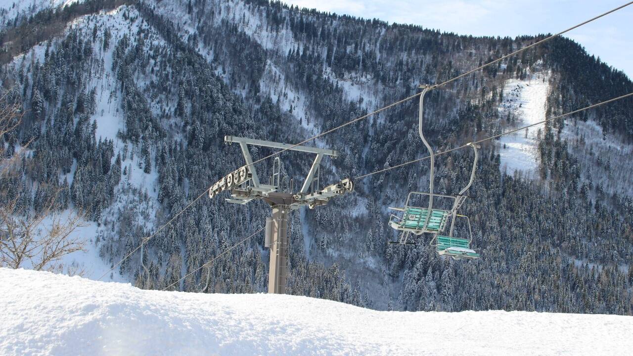 Stillstand, aber jede Menge Schnee: Skigebiet Gaißau. 