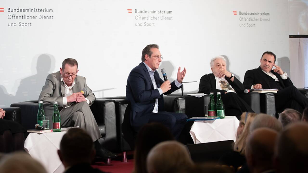 Vize Strache gab sich kämpferisch 