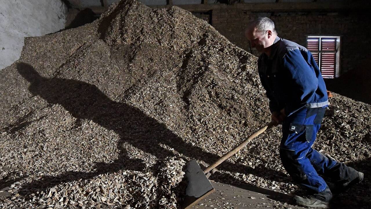 Eine Hackschnitzelanlage in Kirnberg an der Mank (NÖ). Eine Hackschnitzelanlage in Kirnberg an der Mank (NÖ).