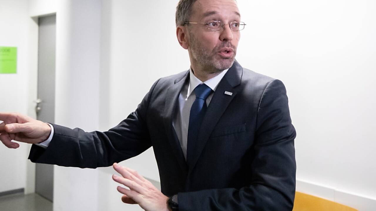 Kickl bräuchte Änderung im Verfassungsgesetz  Kickl bräuchte Änderung im Verfassungsgesetz