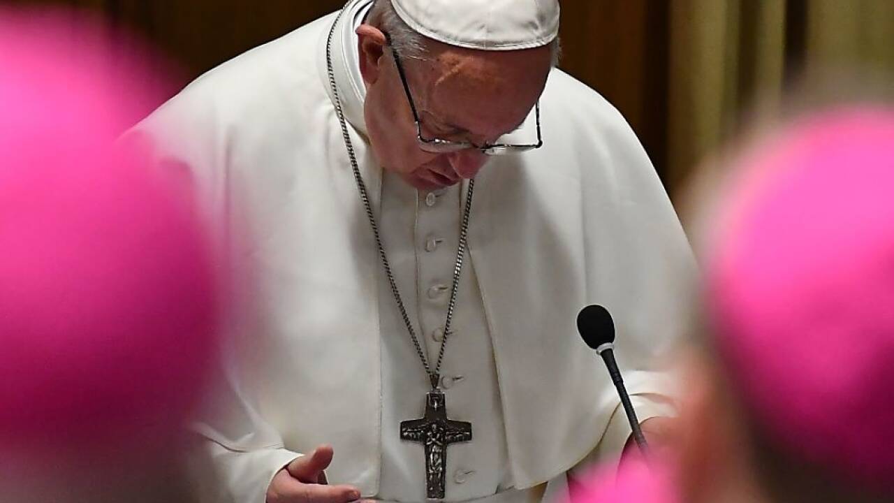 Papst Franziskus beim vatikanischen Gipfeltreffen  Papst Franziskus beim vatikanischen Gipfeltreffen