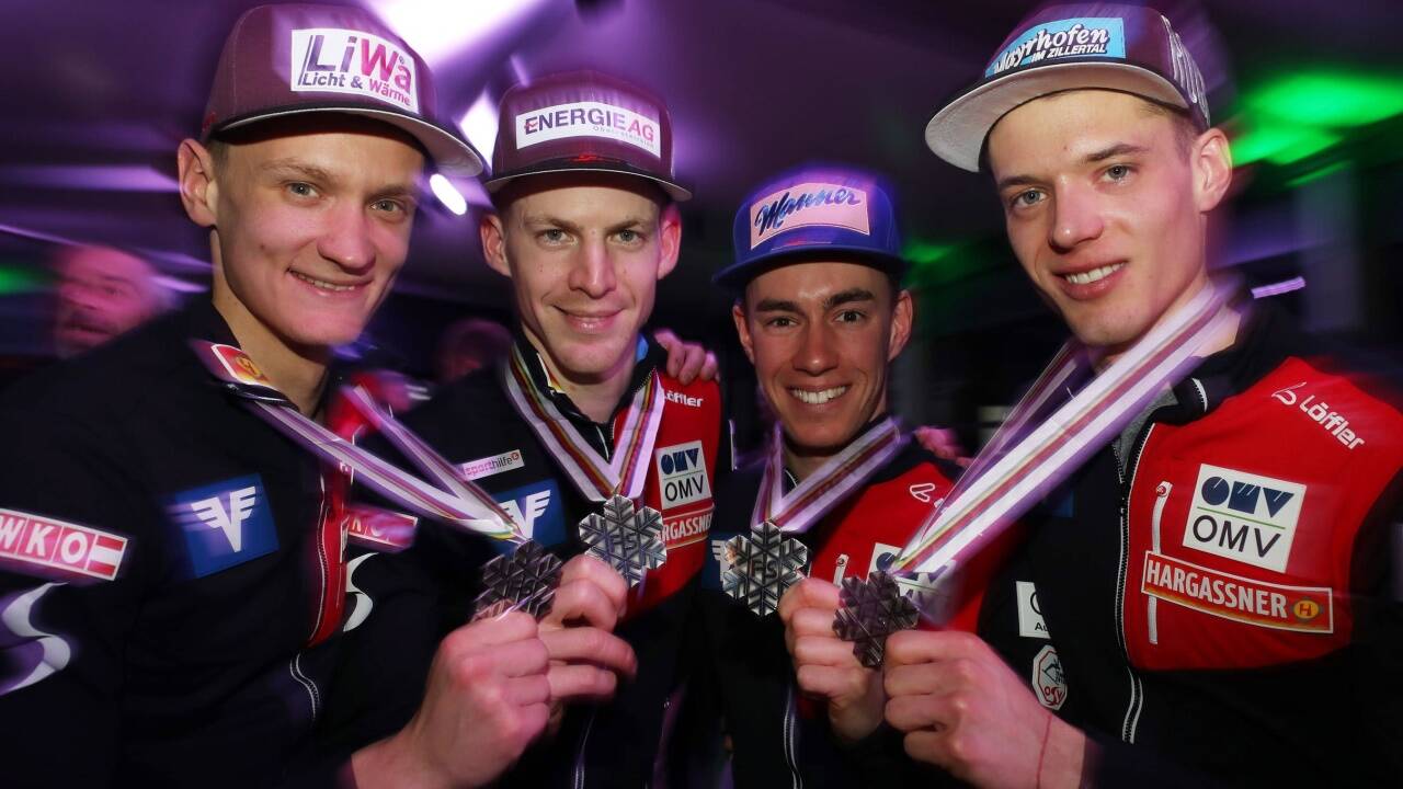 WM-Silber für die ÖSV-Adler im Teambewerb. 
