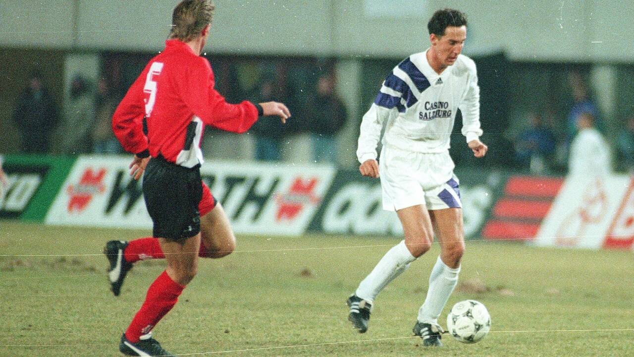 25 Jahre, bevor er Eintracht-Trainer wurde, spielte Adi Hütter gegen die Frankfurter groß auf.  