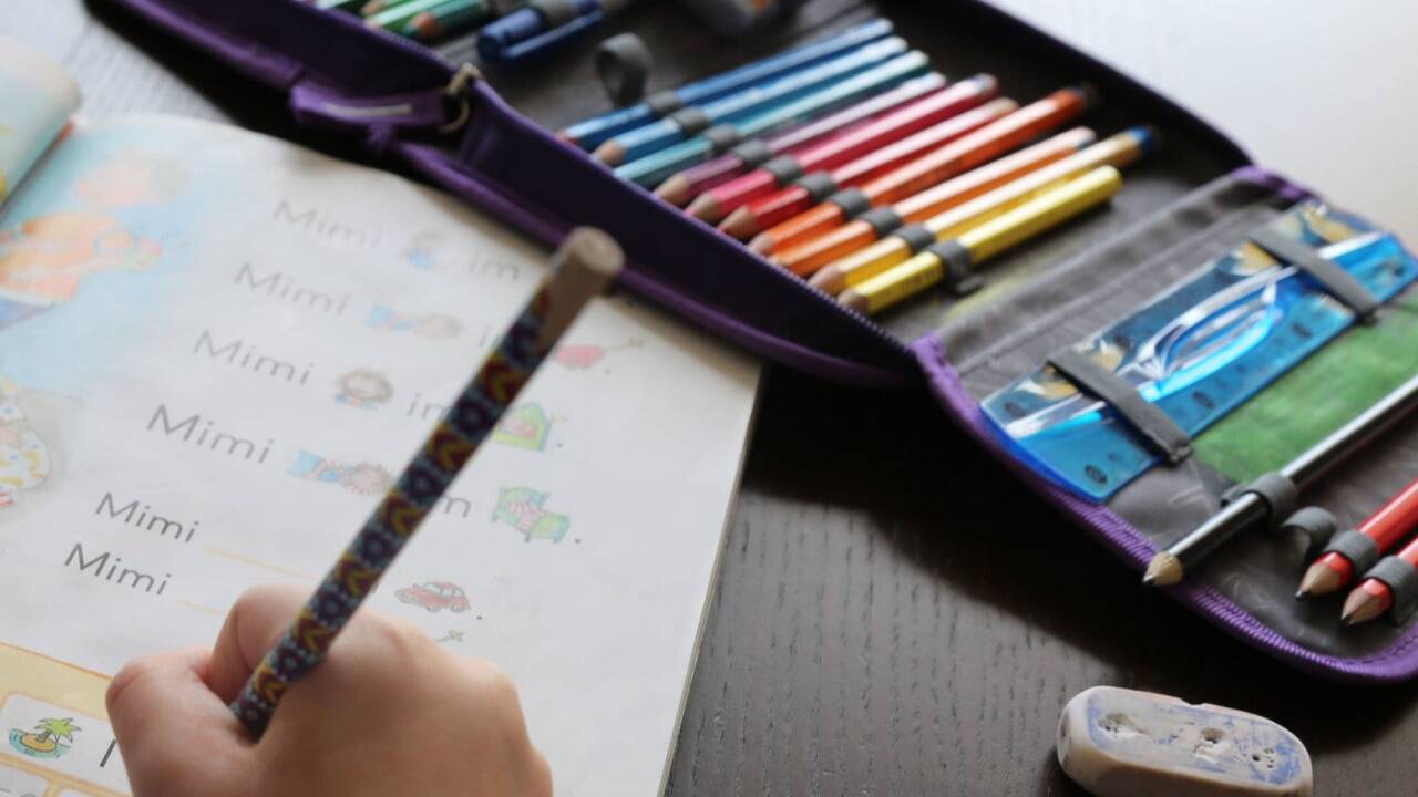 Die „Verein Viele Lernhilfe“ ist von einer massiven Budgetkürzung betroffen. Der Bund hat seine Förderung überraschend eingestellt. Nun fehlen 100.000 Euro, das sind zwei Drittel der finanziellen Mittel. 