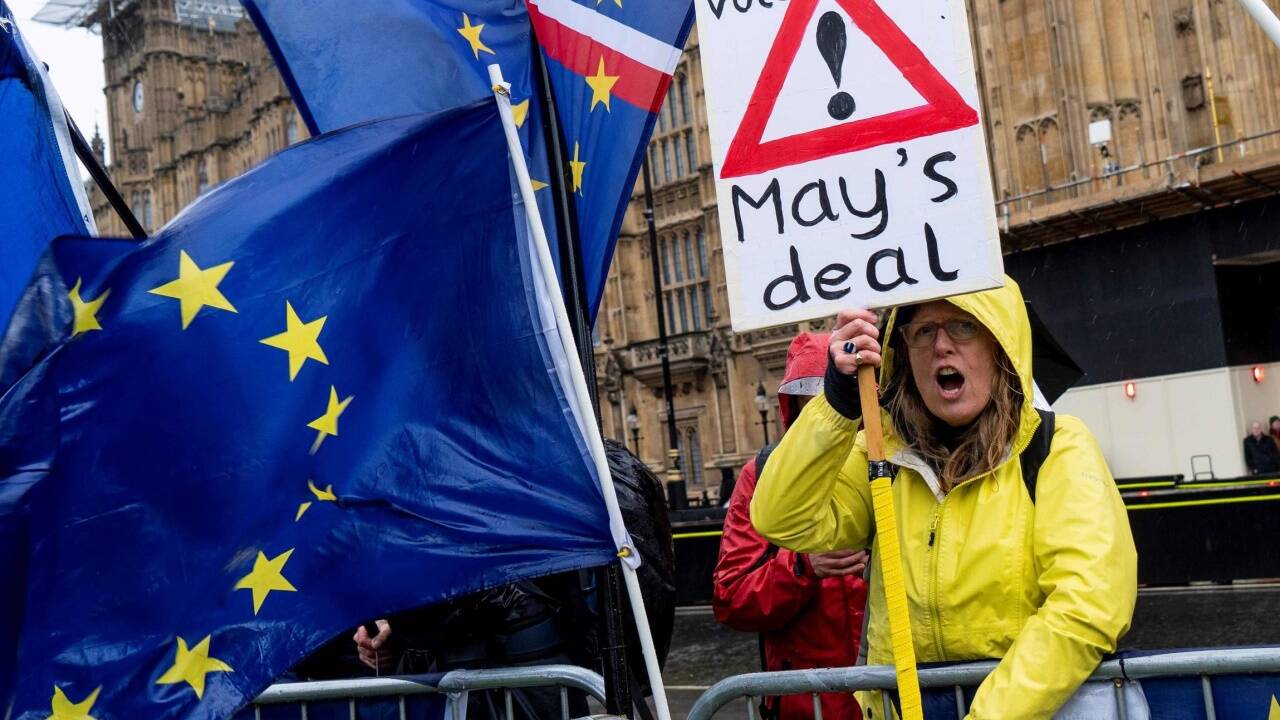 Gegner des Brexit forderten: Nein zu Theresa Mays Deal mit der EU. 