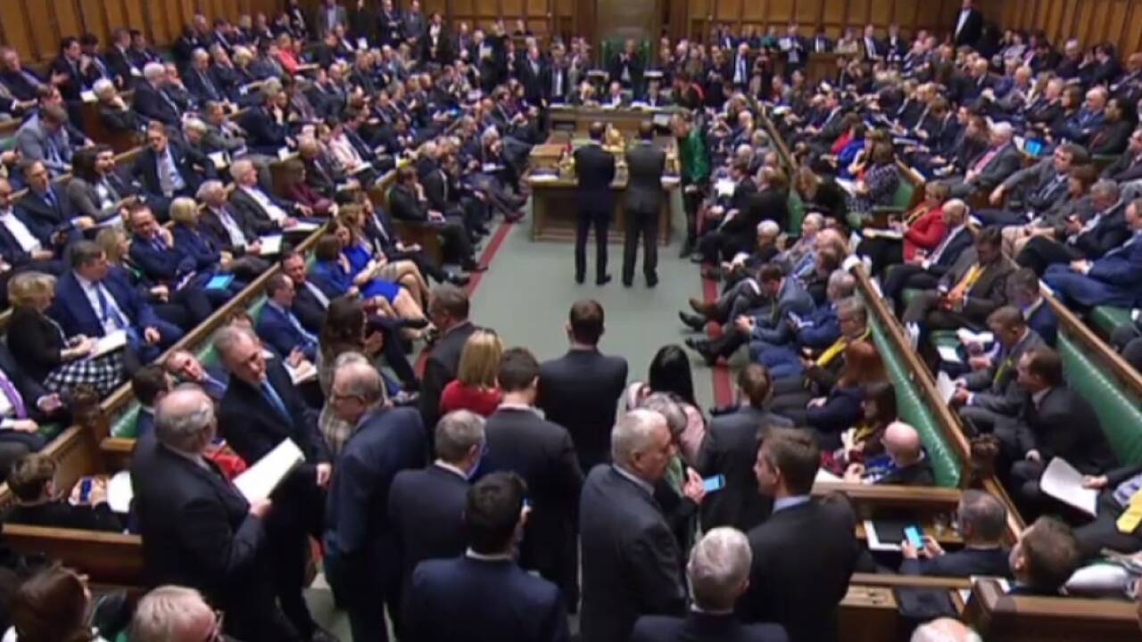 413 Abgeordnete stimmten dafür, 202 dagegen 