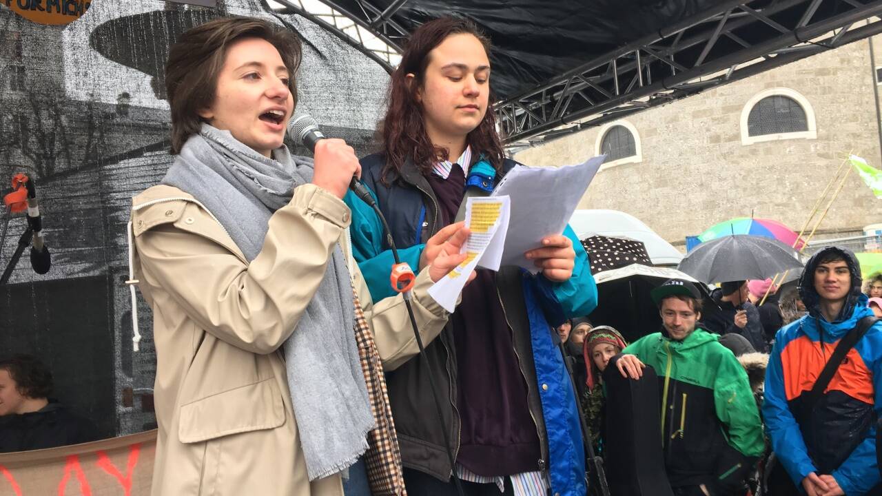 Die Organisatorinnen Gloria Berghäuser und Jolanda Knopf 