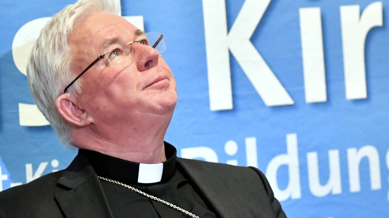 Salzburgs Erzbischof Franz Lackner schickt am Montag seinen Bericht über Kärnten nach Rom. 
