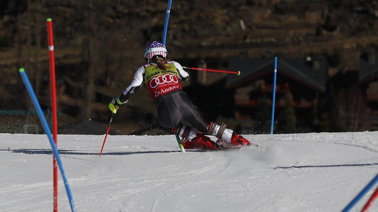 Mikaela Shiffrin hat ihre beeindruckende Slalomsaison mit einem Sieg beendet.  Mikaela Shiffrin hat ihre beeindruckende Slalomsaison mit einem Sieg beendet.