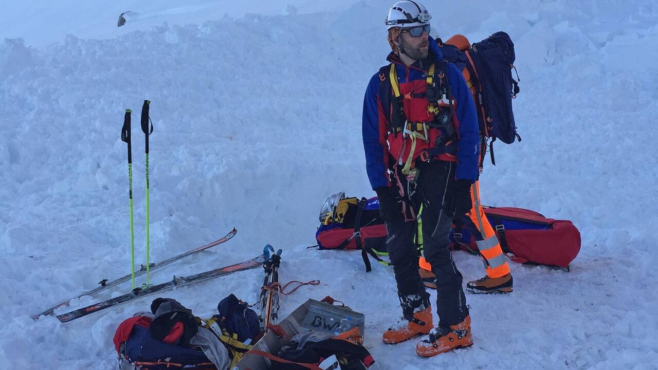 Die bayerische Bergwacht im Einsatz. Die bayerische Bergwacht im Einsatz.