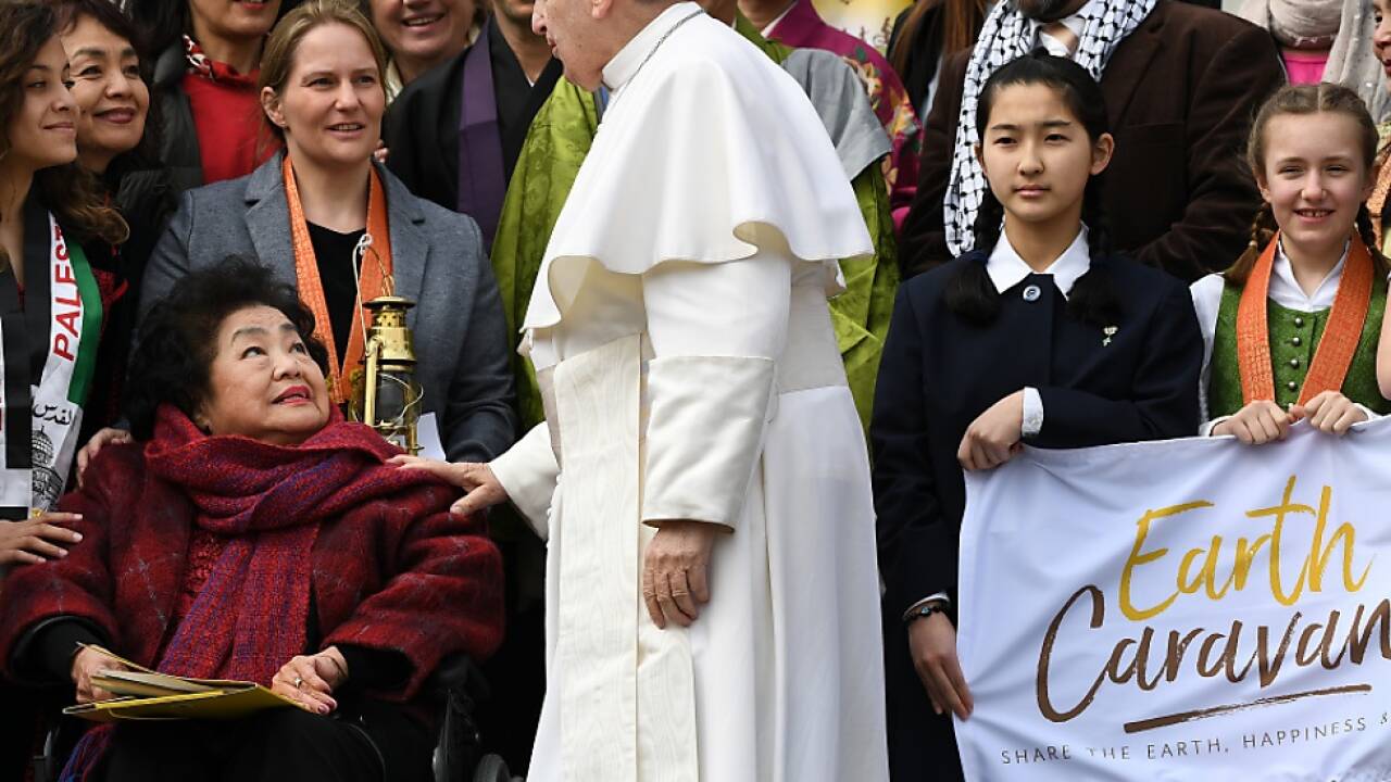 Der Papst empfing die Atomwaffen-Gegnerinnen 