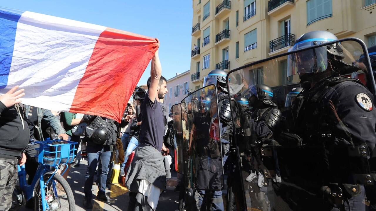 Demonstrationen in Nizza.  Demonstrationen in Nizza.