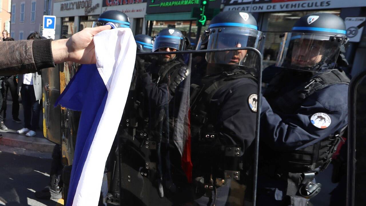 Demonstrationen in Nizza.  Demonstrationen in Nizza.