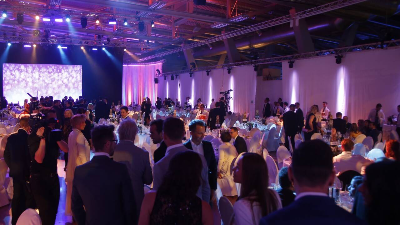 Volles Haus bei der Leonidas 2019 im Terminal zwei des Salzburger Flughafens. 
