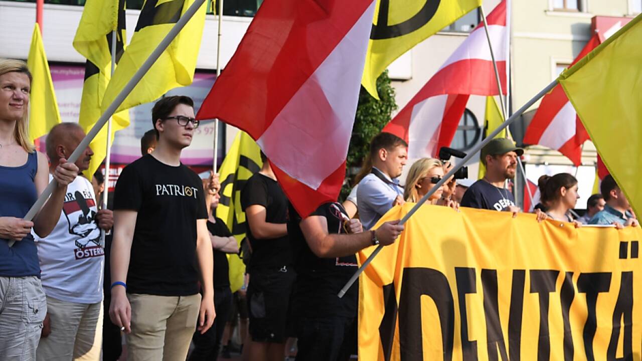 Rechtsextreme Identitäre sorgen weiter für Diskussionen Rechtsextreme Identitäre sorgen weiter für Diskussionen