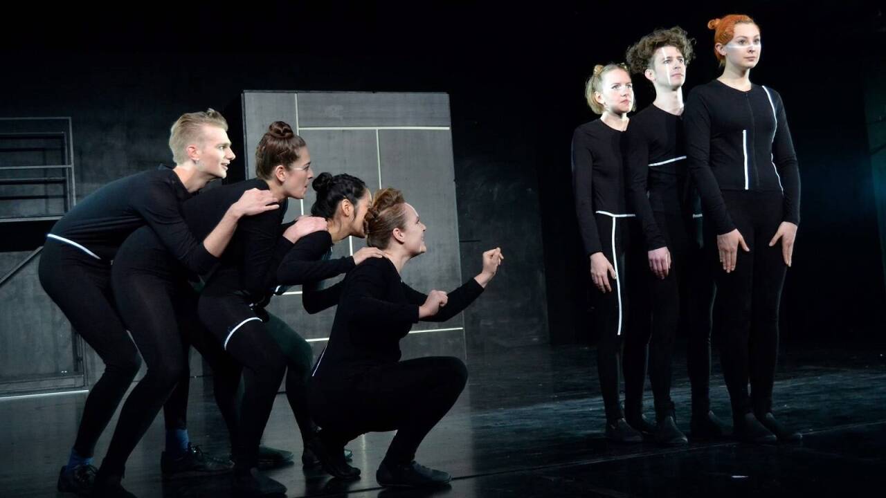„Mitwisser“, Abschlussproduktion des Schauspiel-Abteilung der Universität Mozarteum 