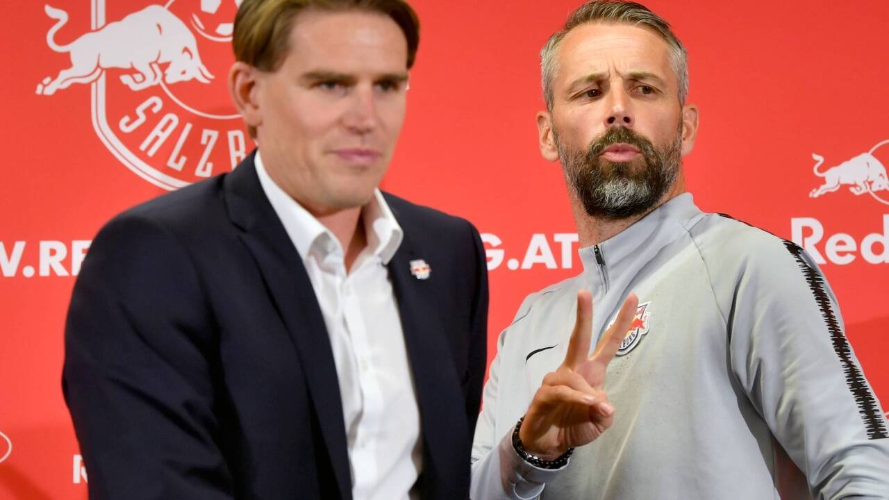 Red-Bull-Sportdirektor Christoph Freund und Trainer Marco Rose bei der Pressekonferenz am Mittwoch. 