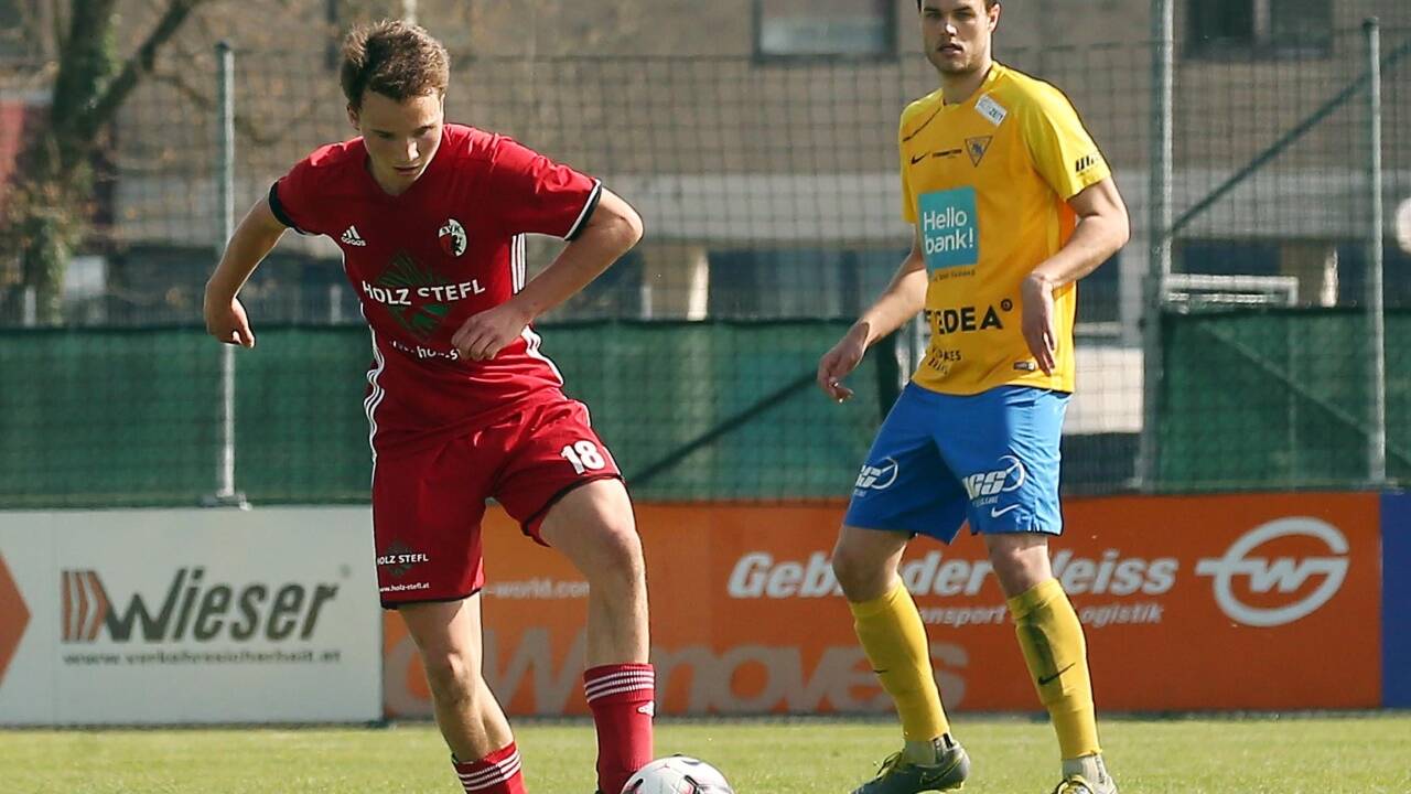 Matthias Seidl (l.) könnte im Sommer den Sprung in den Profifußball schaffen.  