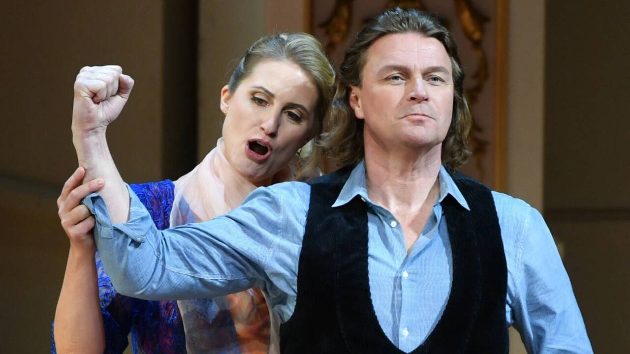 Jacquelyn Wagner als Eva, Klaus Florian Vogt als Walther von Stolzing. Jacquelyn Wagner als Eva, Klaus Florian Vogt als Walther von Stolzing.