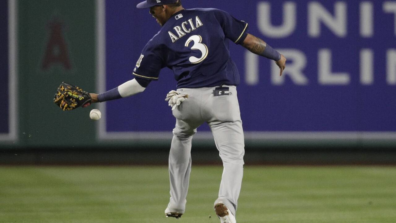 ... der Gegner den Ball gefangen hat.  ... der Gegner den Ball gefangen hat.