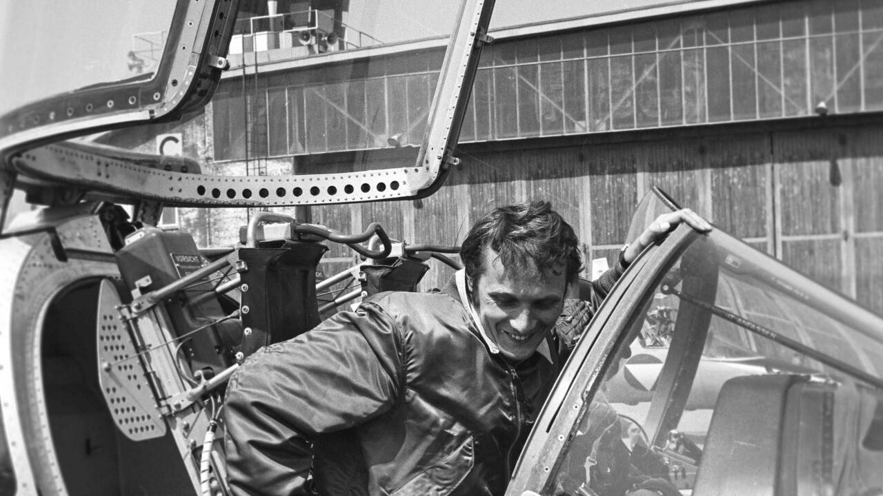 Lauda hebt ab: Als Passagier in einer Saab 105 OE 1975 in Langenlebarn. 