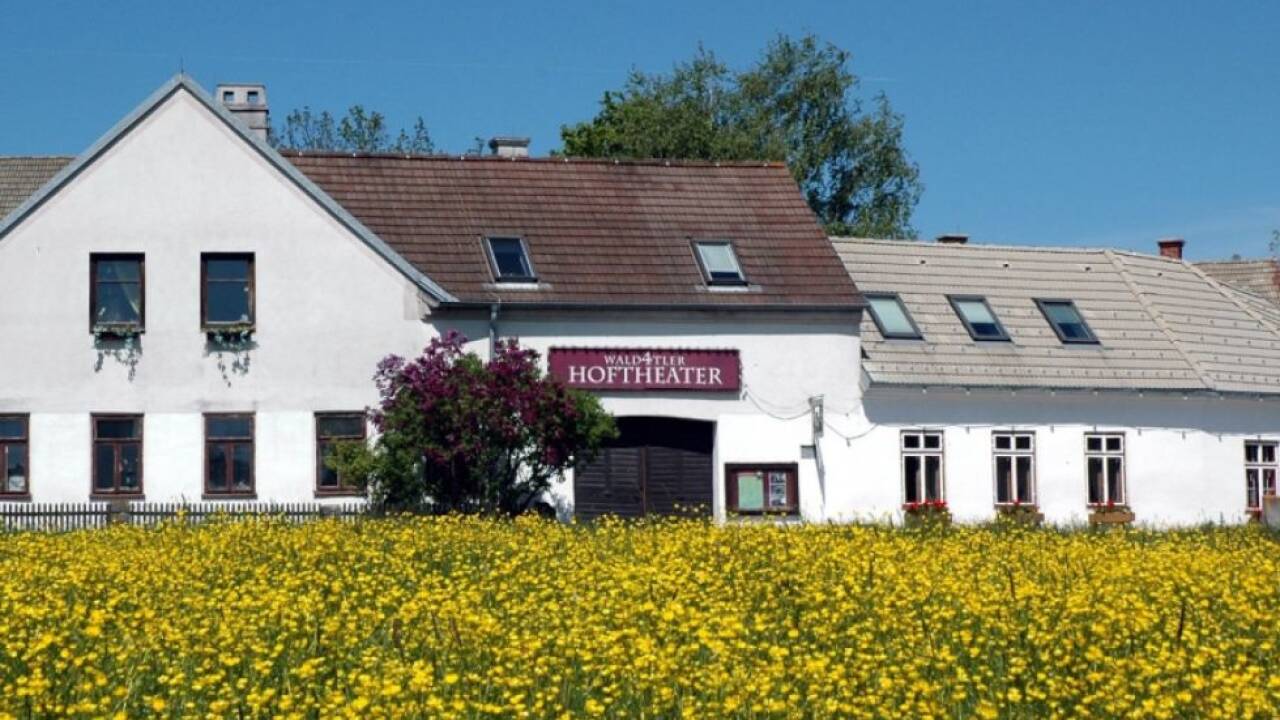 Das Hoftheater zeigt Kabarett, Musik und Literatur 